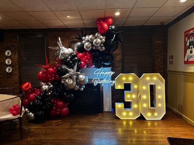 balloon artist Chasing Dreams Events (7)