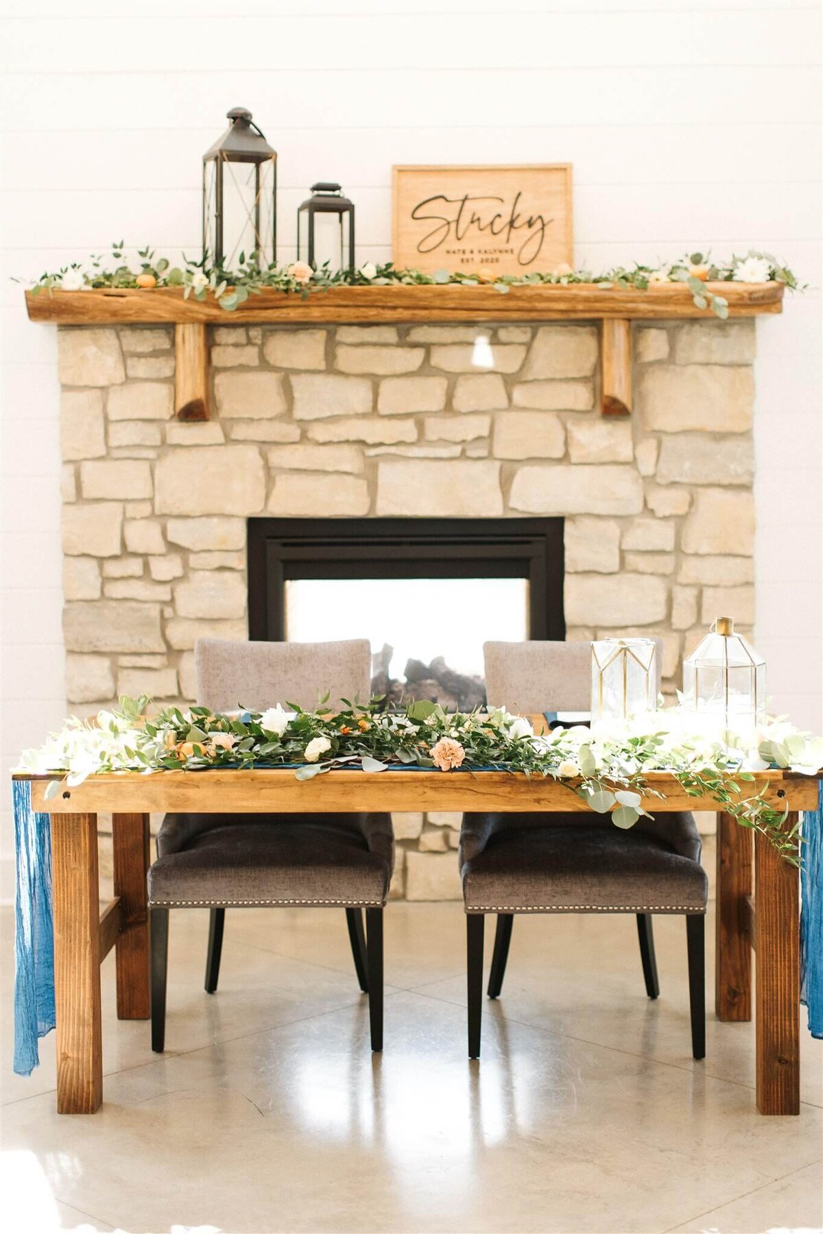 Kalynne Miller Wedding - table floral design 2