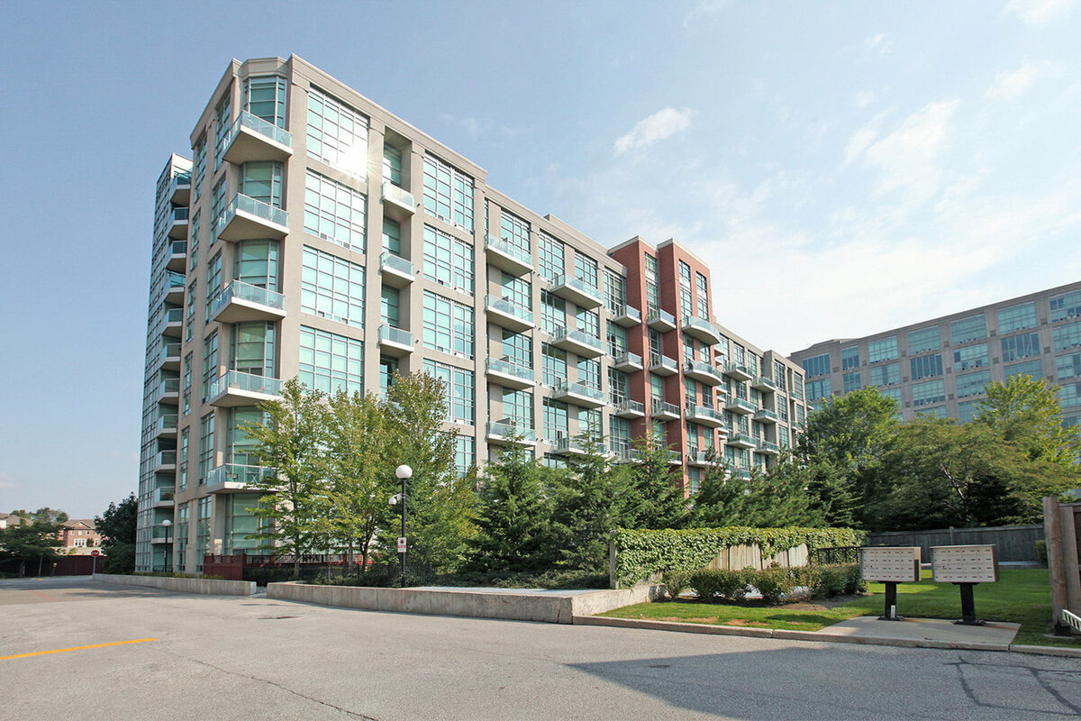 001_Exterior Front