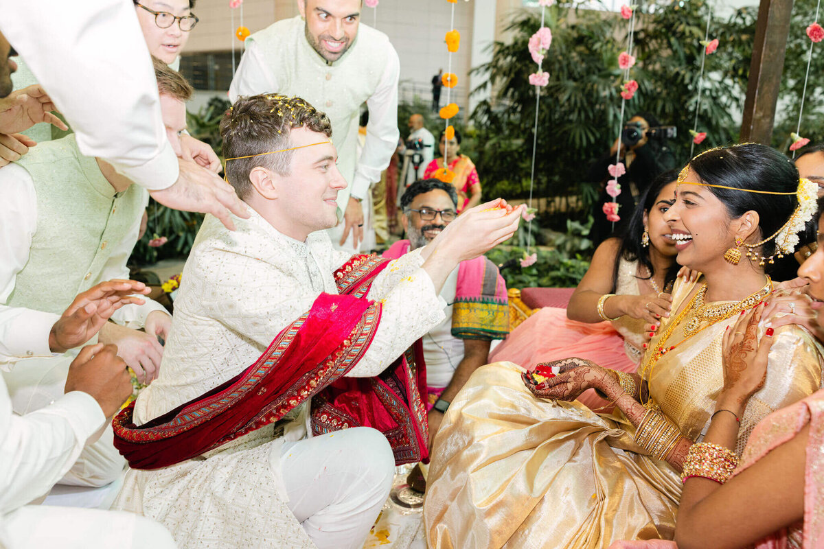 detroit-engagement-session-urban-style