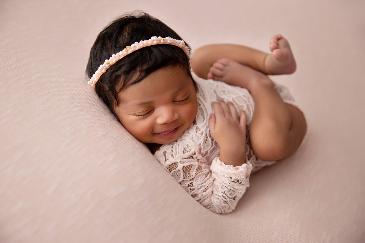 philadelphia newborn photographer, newborn photography packages, philadelphia baby photography