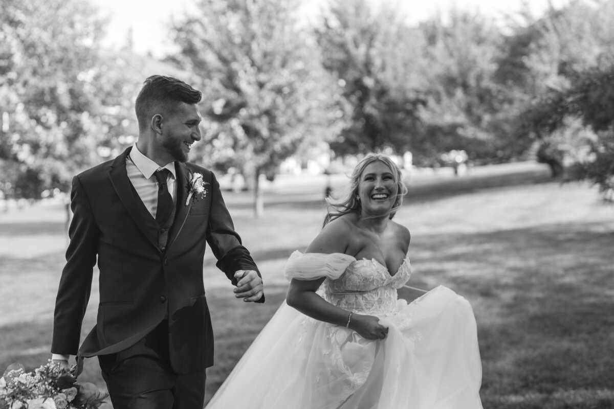 Kylie+TommyOldeMillInnWedding-257