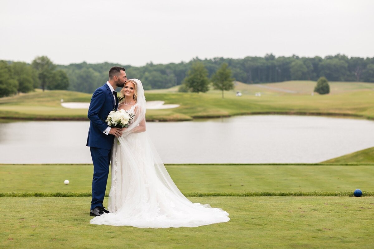 bride-and-groom-trump-national-golf-club