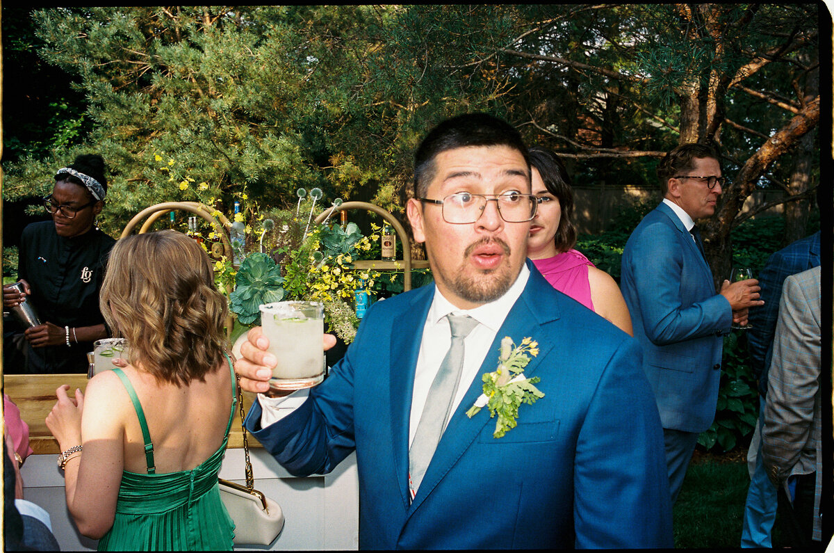 Lake-Minnetonka-wedding-Will-DeGraw-Clever-Disarray-68