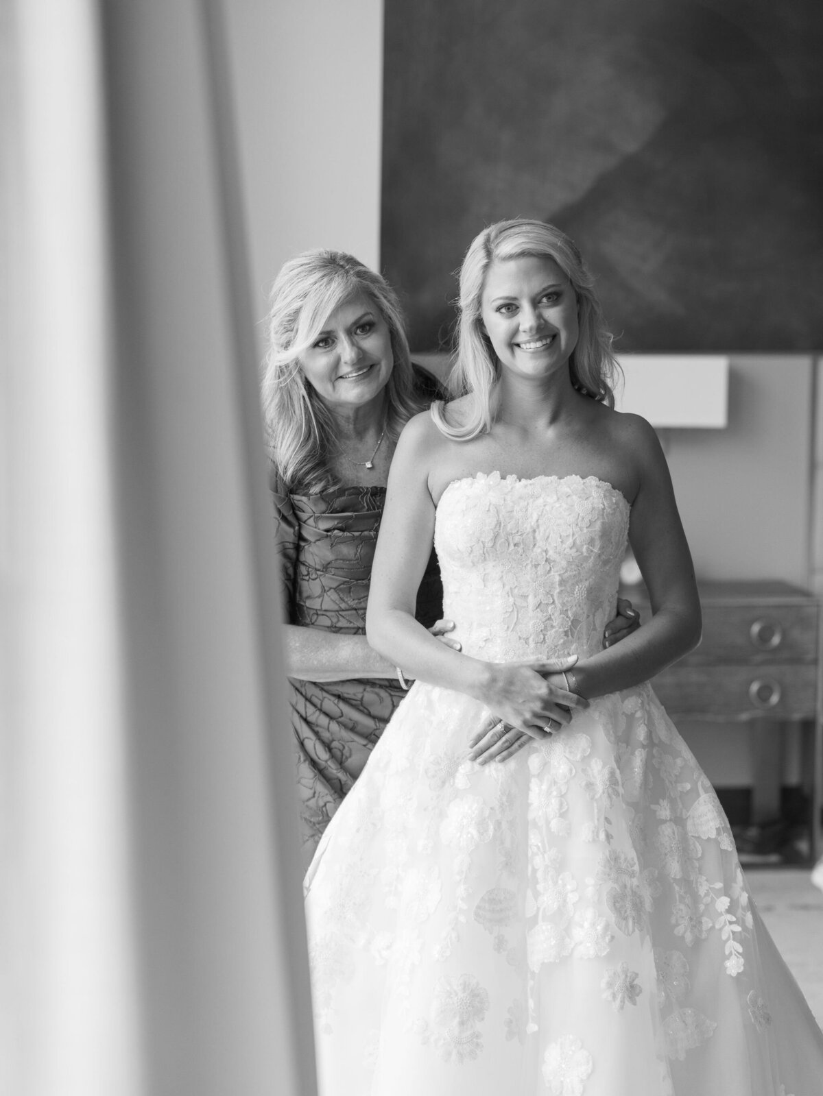 sarahharvey_ditostoweddingpreview414385