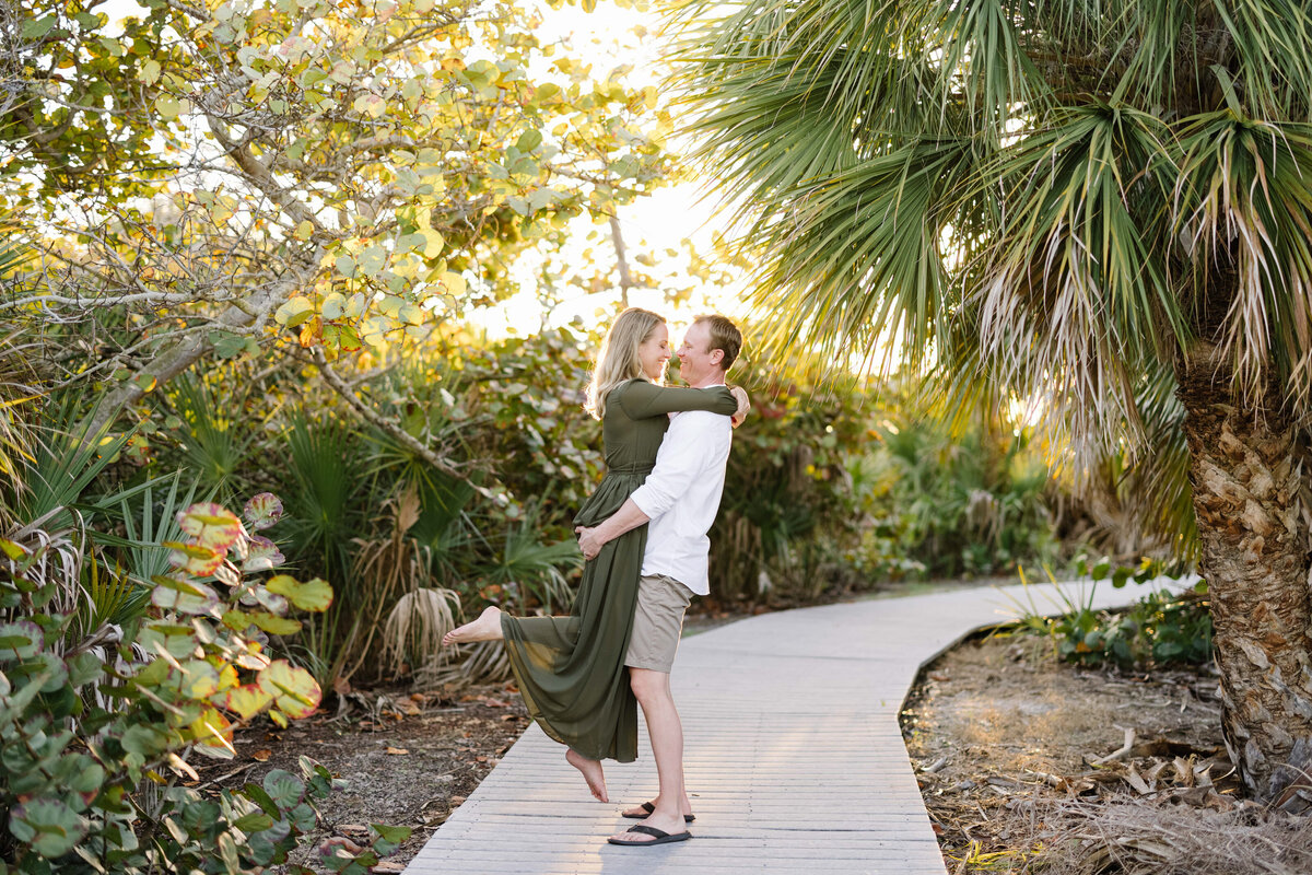 42 Florida-Destination-Engagement-Session-Beach-Palms