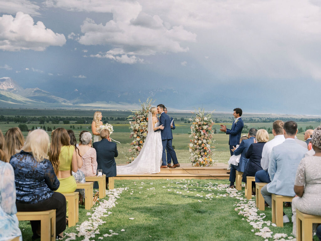 Outdoor wedding ceremony Montana
