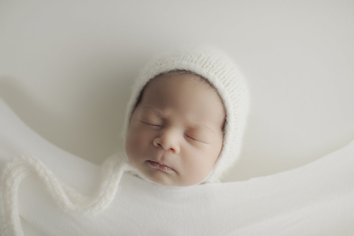 sweet newborn pictures in Colorado