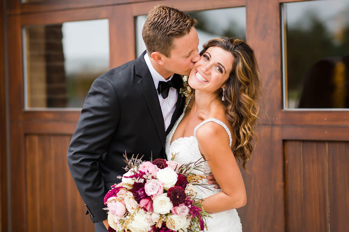 wedding-photographer-akron-ohio-loren-jackson-photography-45