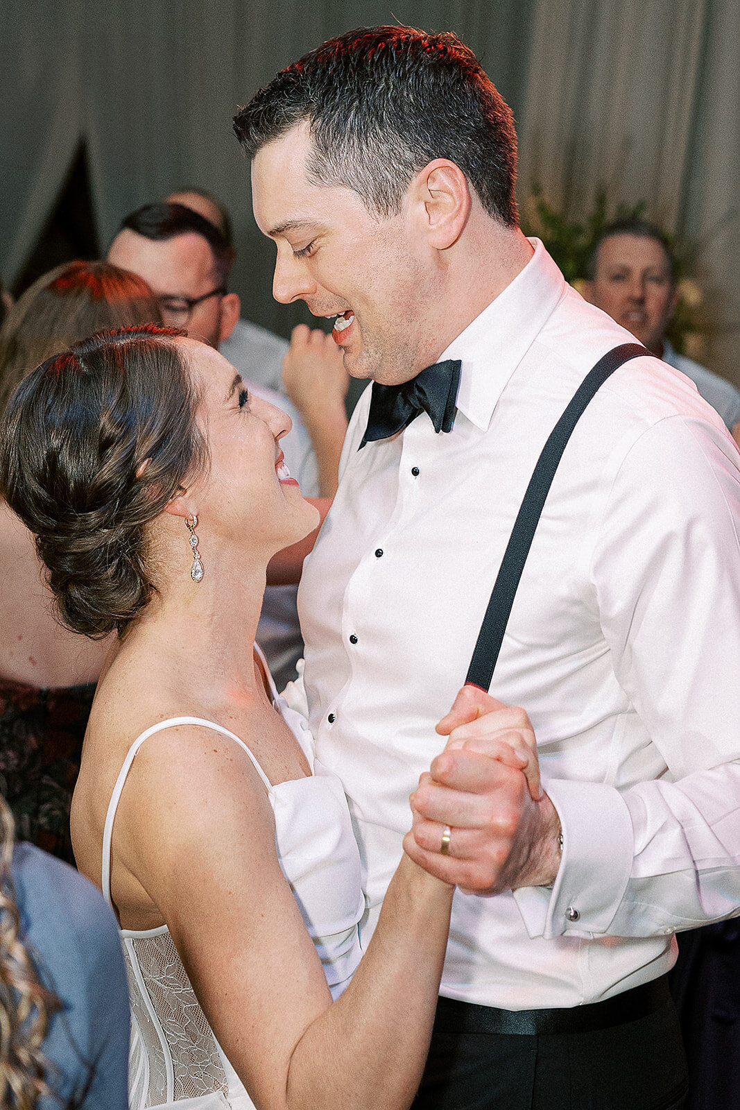 Newlyweds-on-dance-floor-london-house-hotel-chicago-hbicweddings