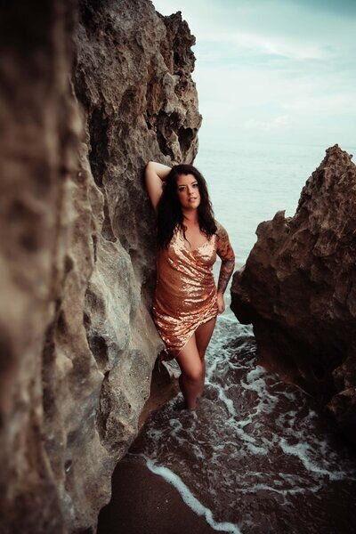 beach boudoir photo shoot - lynn dee photography
