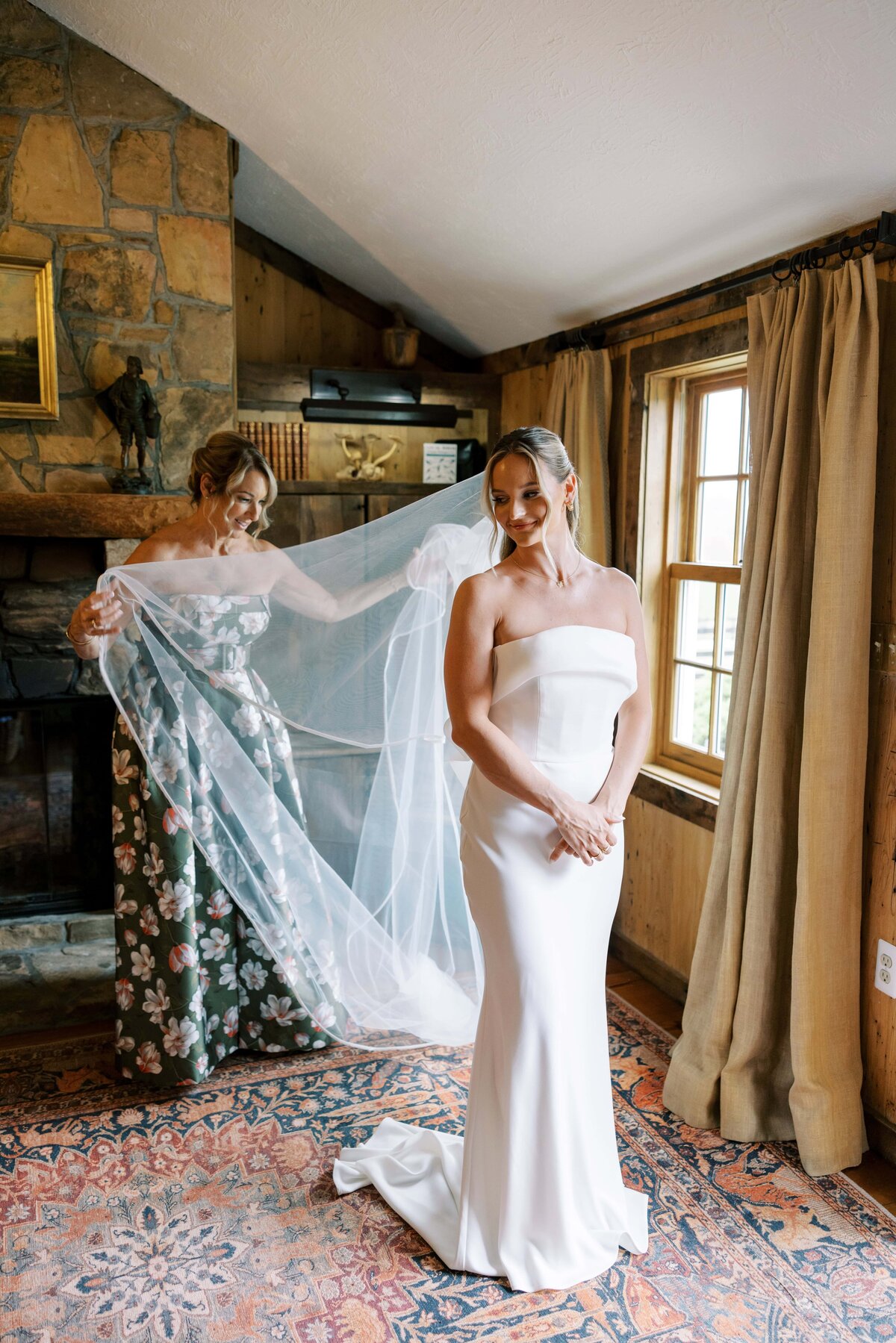 Danielle-Defayette-Photography-Goodstone-Inn-Wedding-VA-100