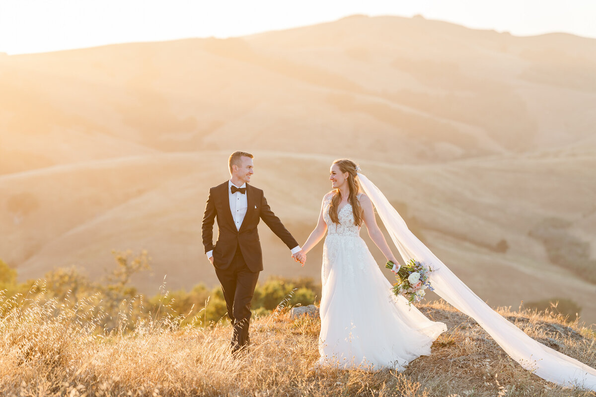 tent-wedding-in-petaluma-california-35