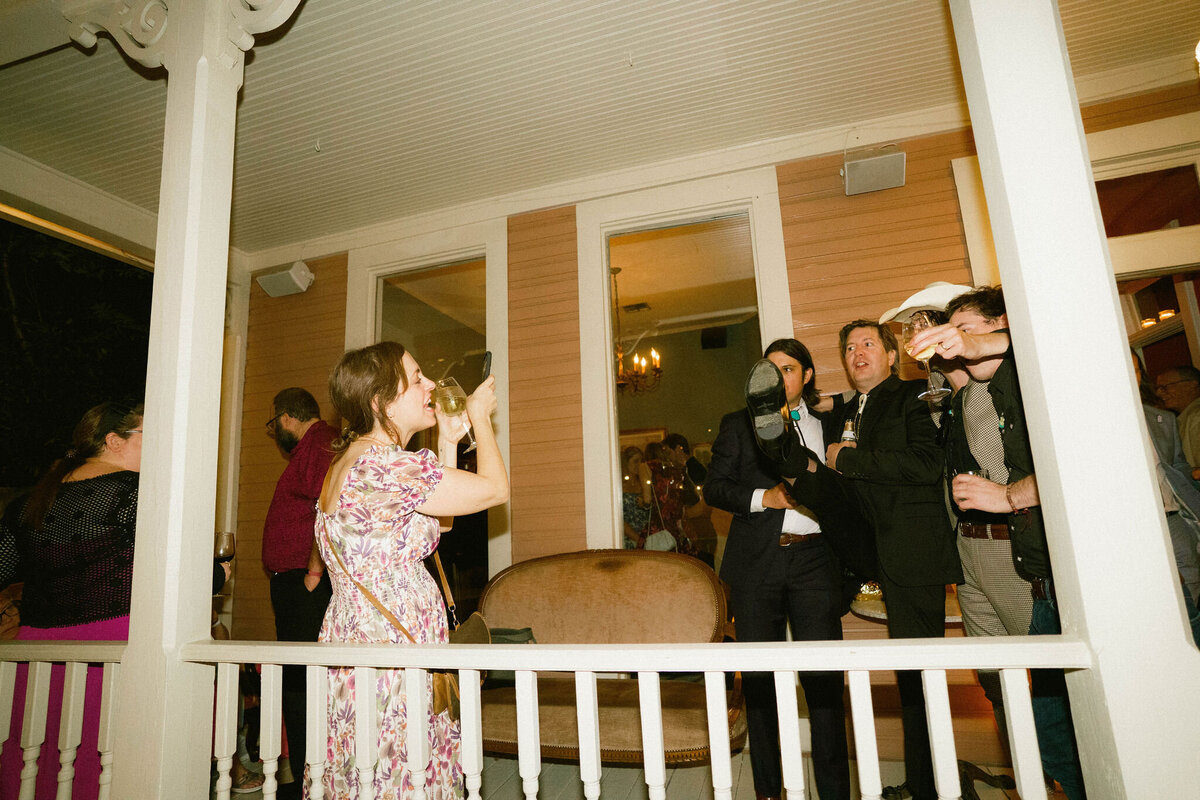 Party_Jen&ChrisWeddingPhotos_AustinWeddingPhotographer_HereafterFilms-122