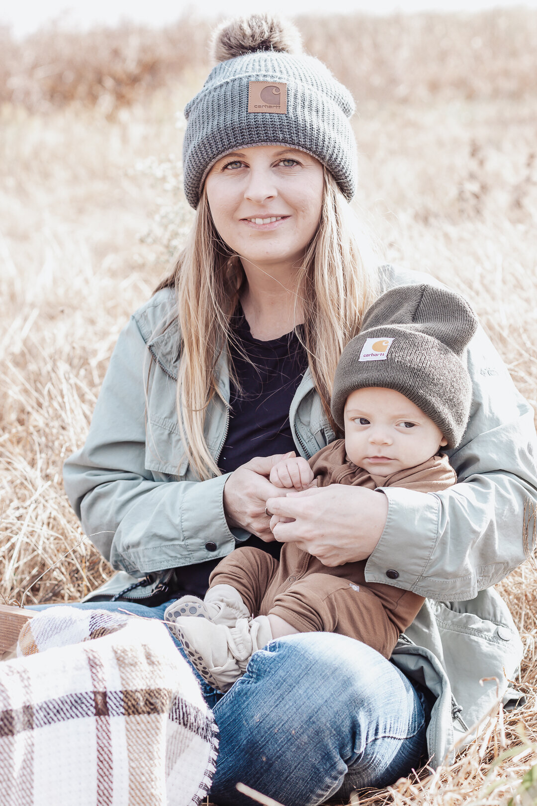 reneeesphotographyanddesigns_boho-cream_fall-family-photosession_new-river-valley_blue-ridge-mountains_SM-faves-0777