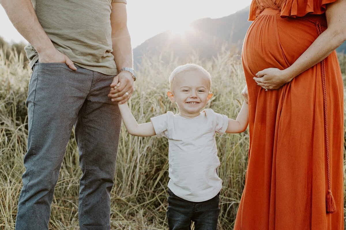 vancouver-outdoor-newborn-maternity-photography-session-marta-marta-photography-34