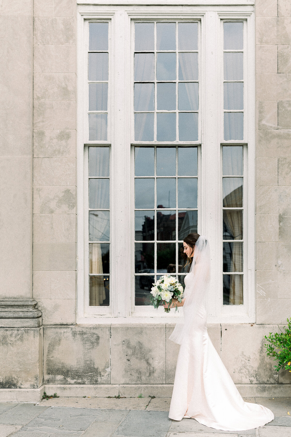 Lizzie Baker Photo_Downtown Charleston Wedding_Upstairs at Midtown Wedding-226