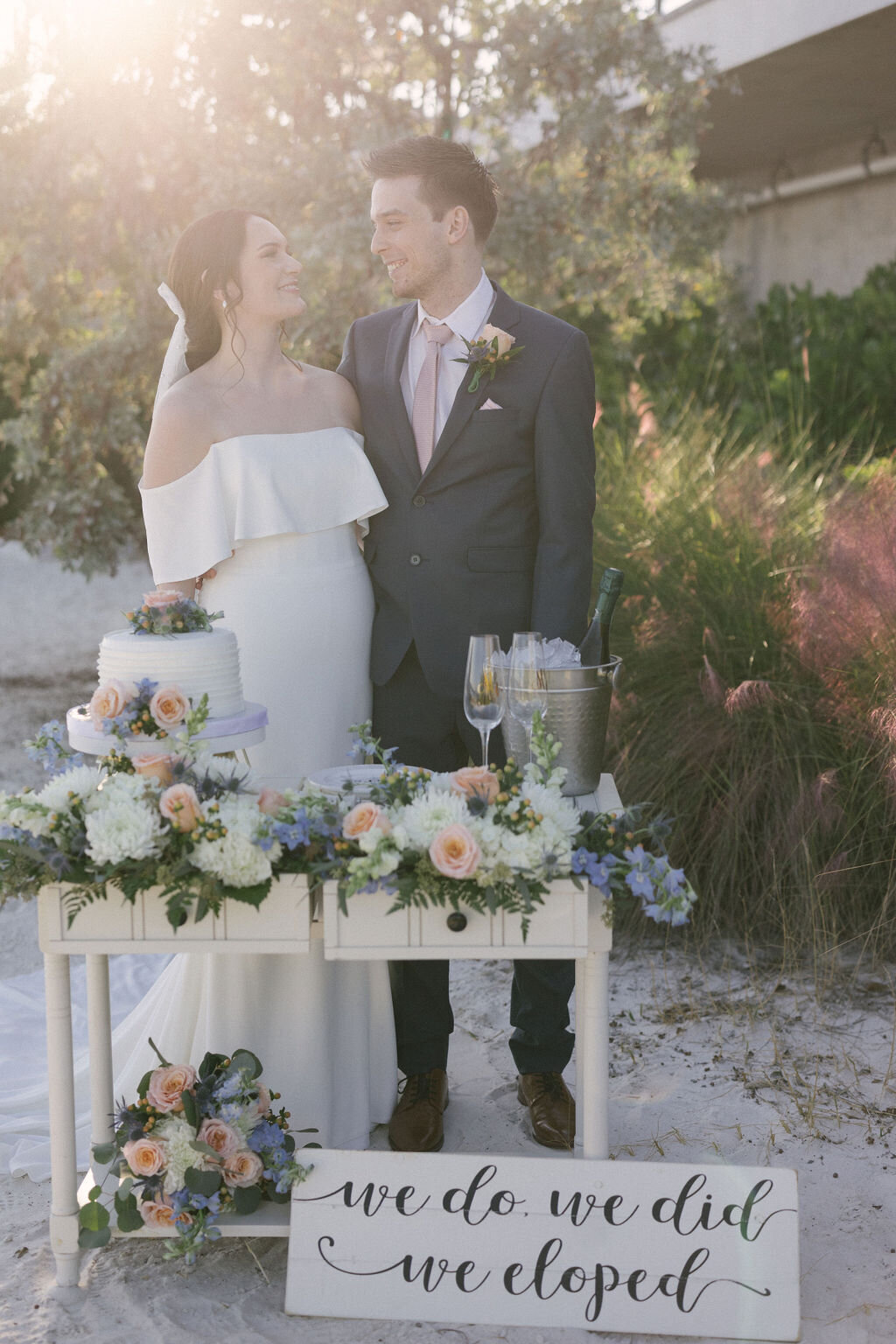 emily-plank-photo-the-current-hotel-elope-in-tampa-chantilly-chic-celebrations-3