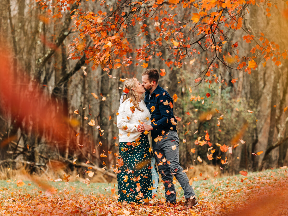 Pittsburgh-Engagement-Photographer-Maya-Elaine-Photography028