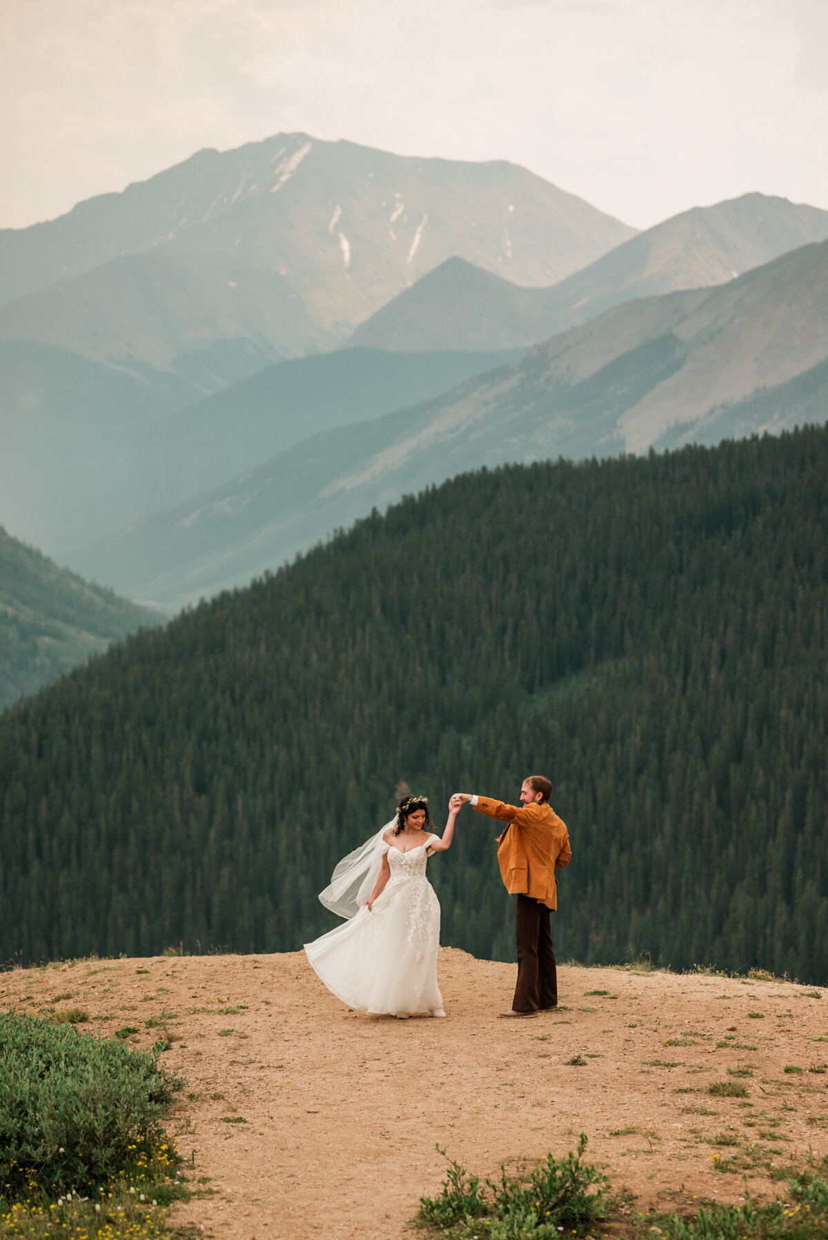 twin-lakes-colorado-elopement-independence-pass_0202
