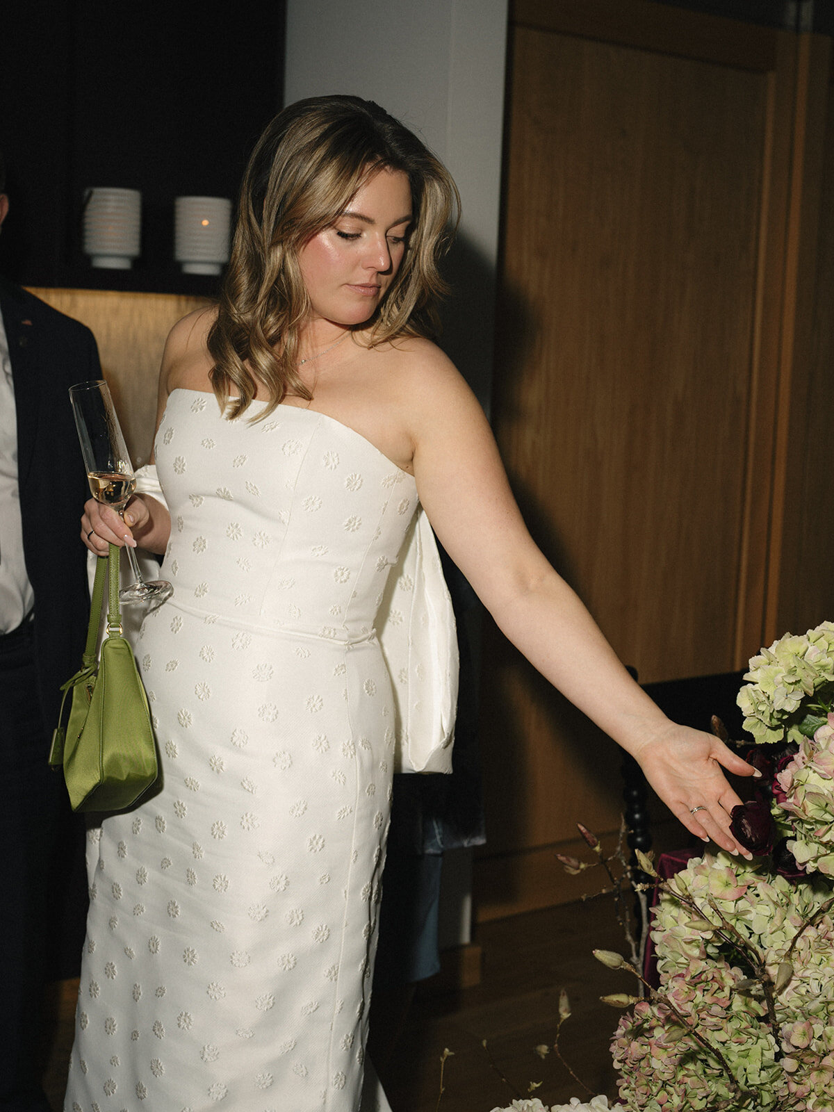 KWEl x Nikki Daskalakis - 1003