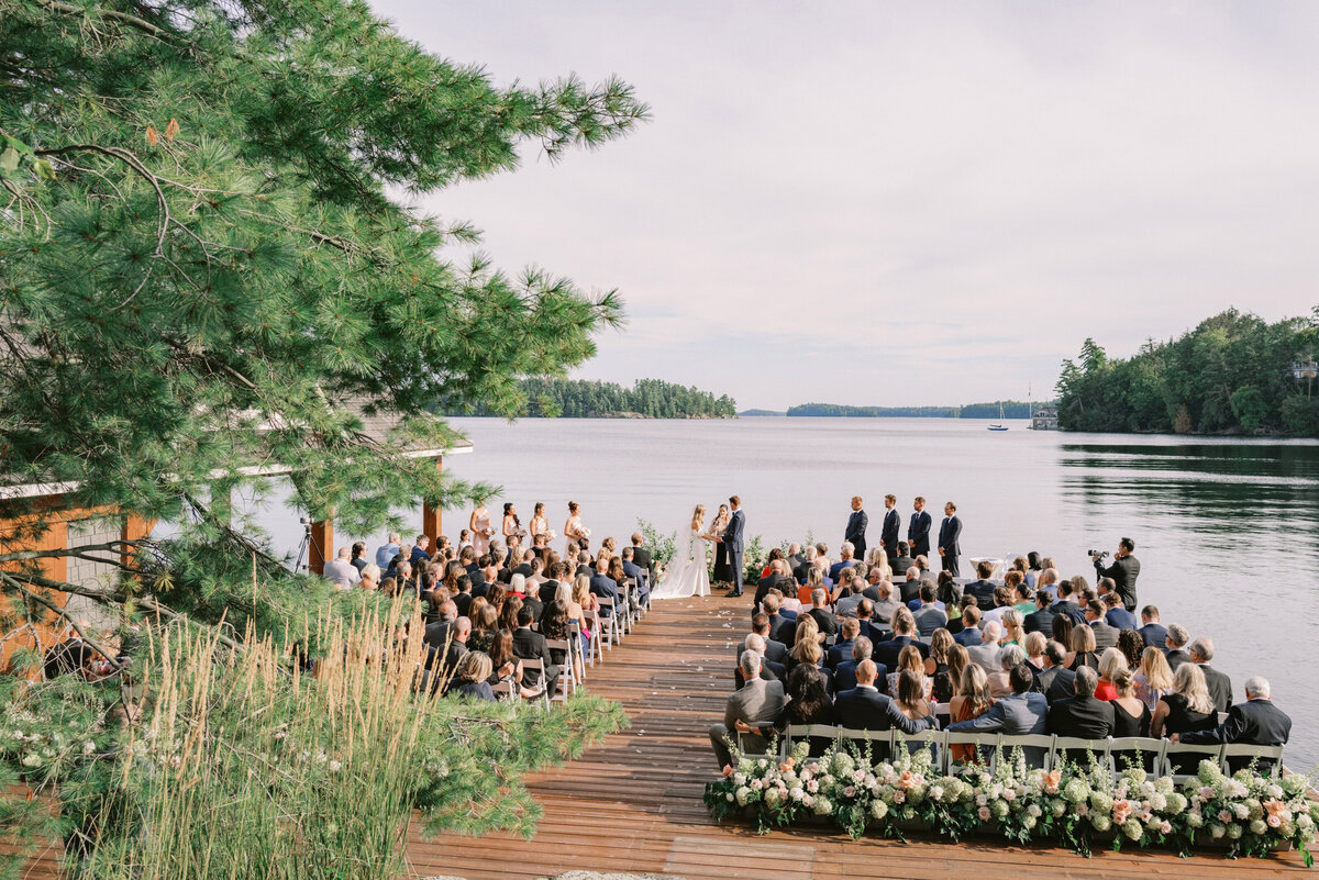 AshleyPigottEvents-Wedding-Emily&Conrad-Muskoka-LakeJoseph-031