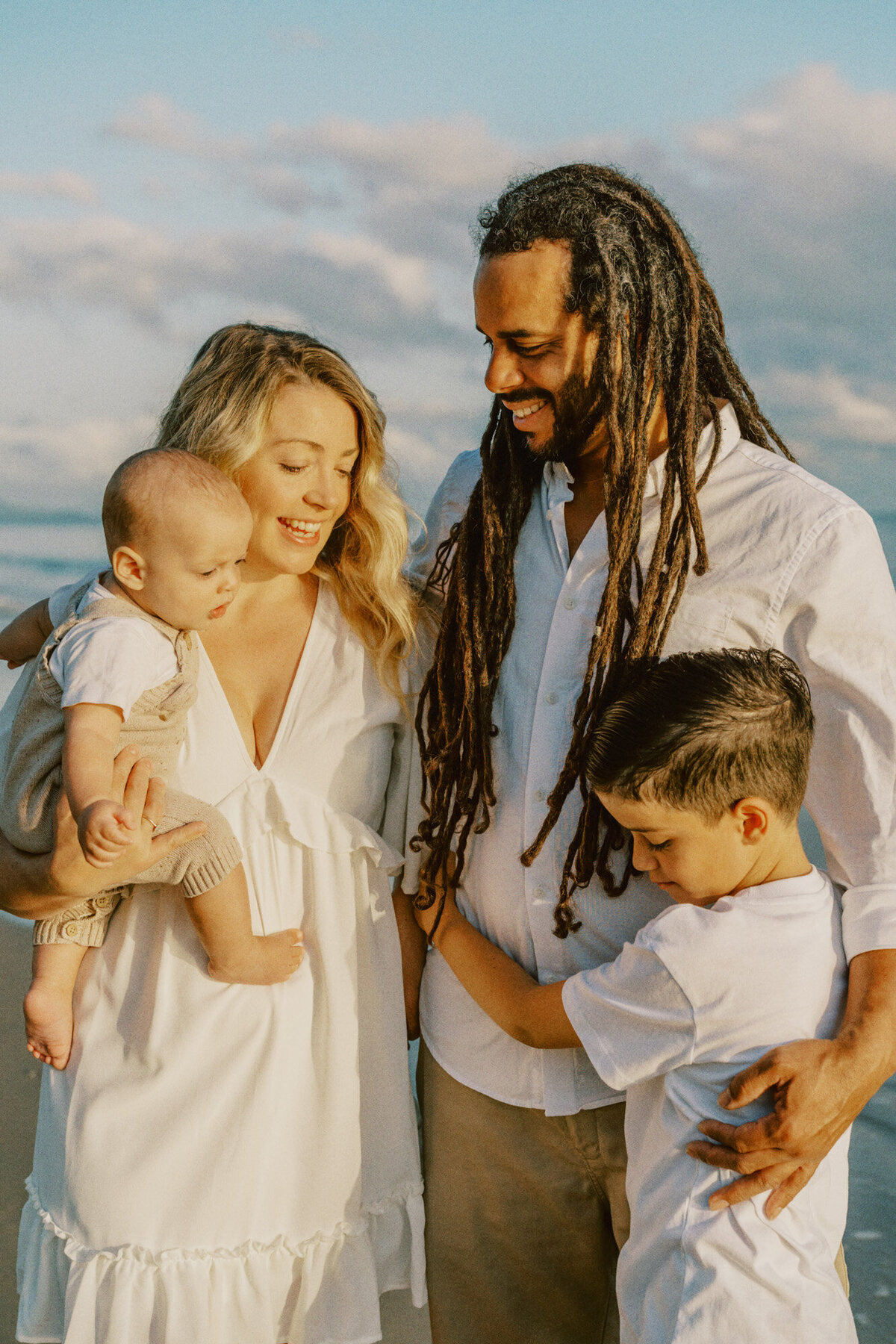 ellis-beach-sunrise-family-engagement-shoot-014
