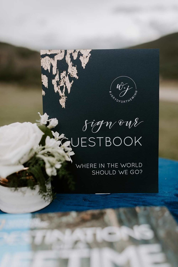 Custom Chinese Fusion Wedding guestbook