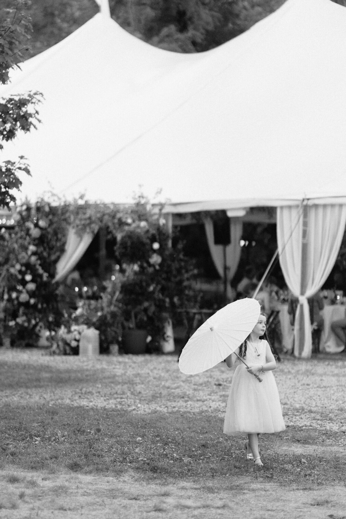 luxury-cape-cod-tent-wedding-57