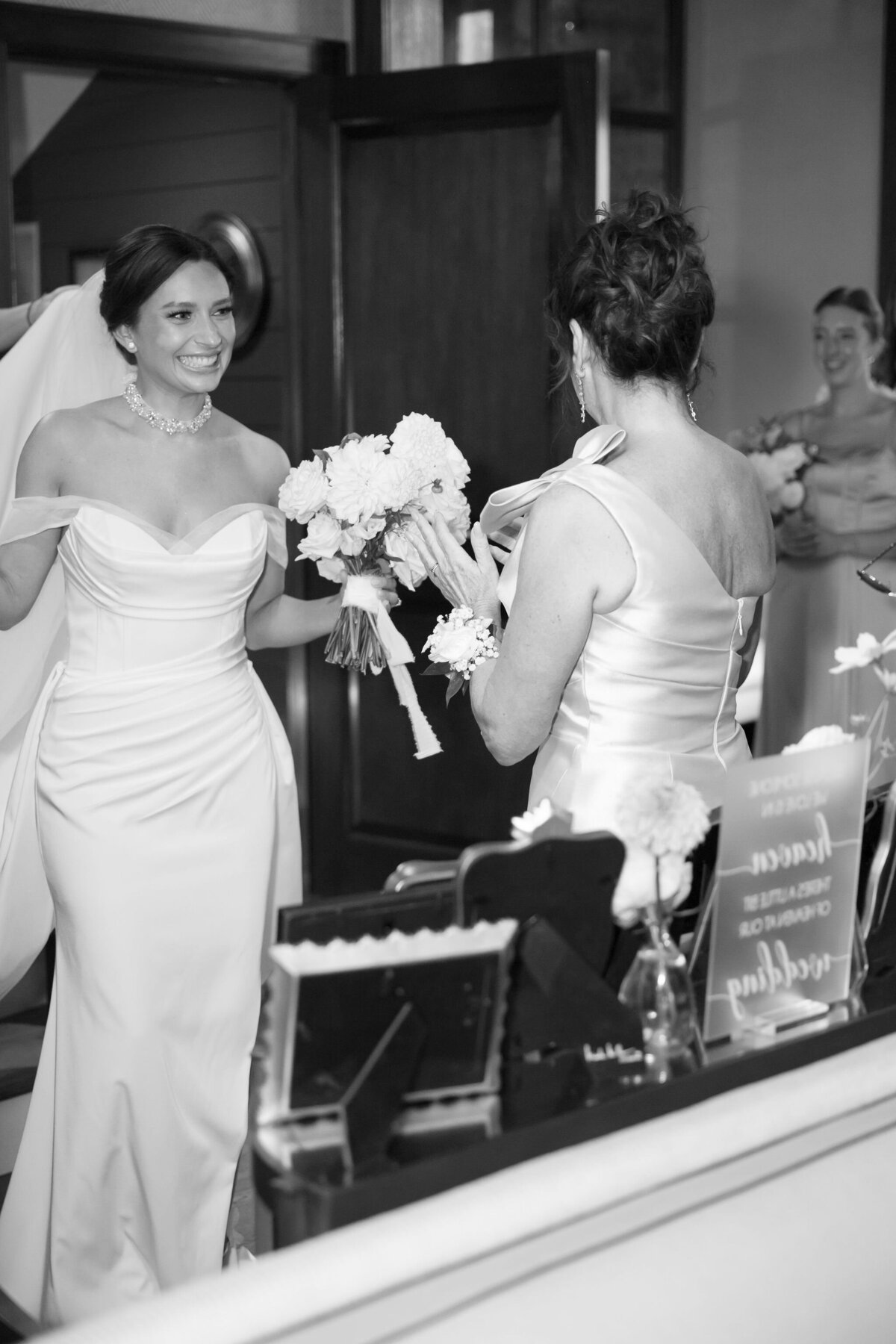 Bridal Portrait by Lisa Blanche Photography