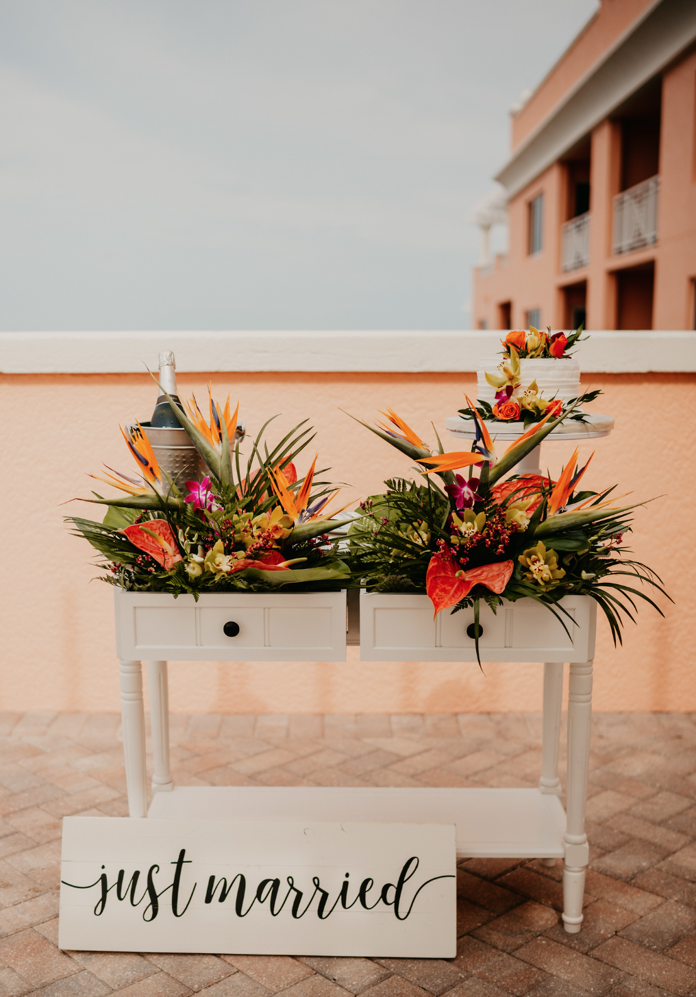 mariah-lacy-photo-hyatt-clearwater-florida-elopement-chantilly-chic-celebrations-33
