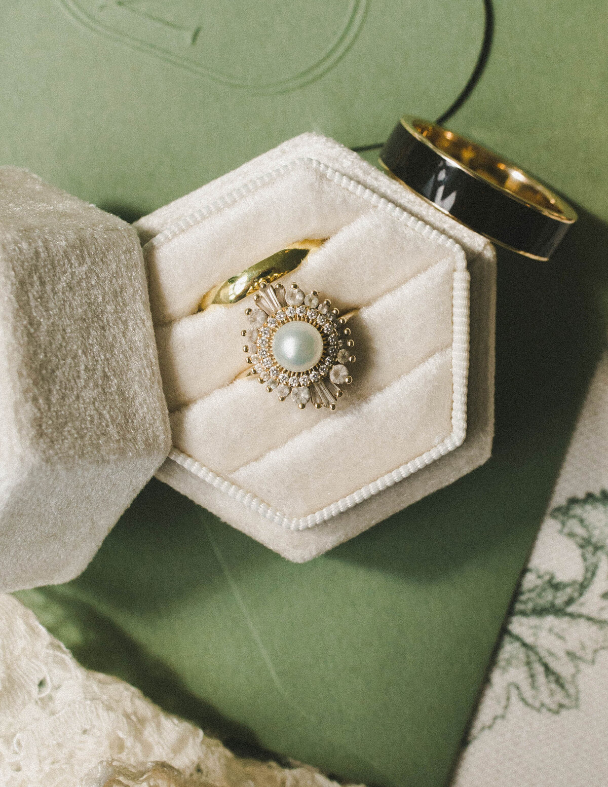evergreen_weddings_co_canada_wedding_planner_designer_ottawa_winnipeg_toronto_full_service_wedding_planning_management_coordination_coordinating_design_services_designer_luxury_high_end_43