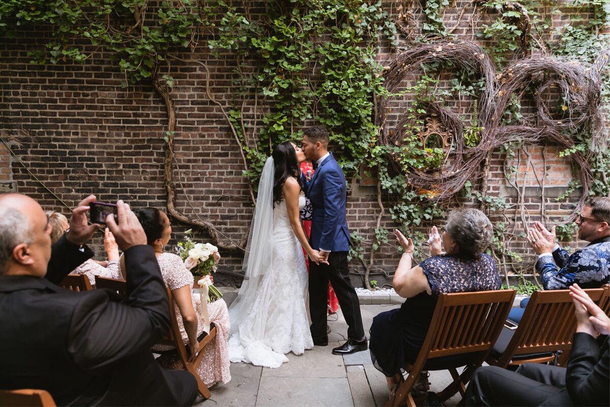 40-the-norwood-club-nyc-wedding-photos