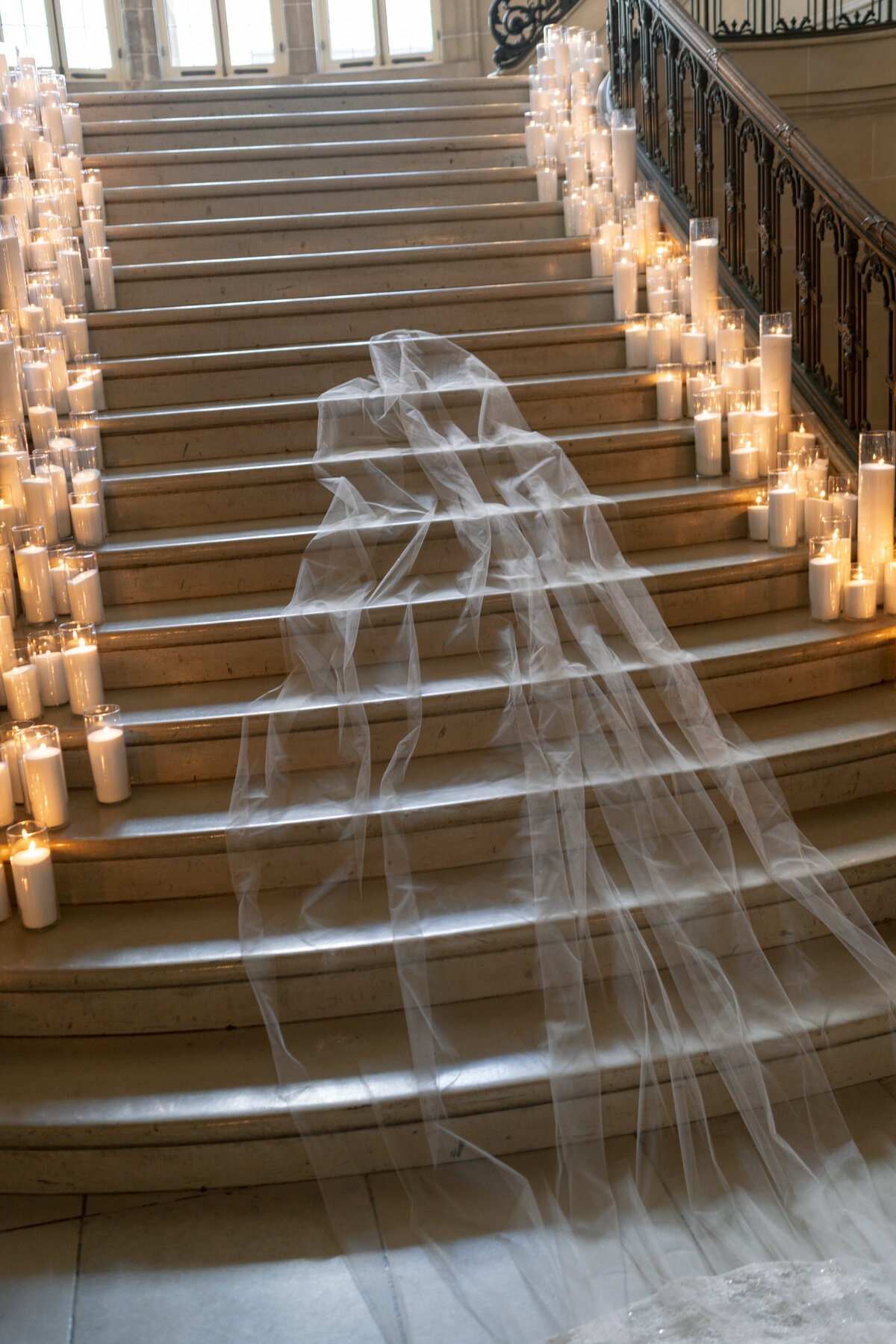 Berlez-Chicago-Wedding-Photographer-samantha-li-bridal-Eve-of-Milady-Armour-House-Editorial-47