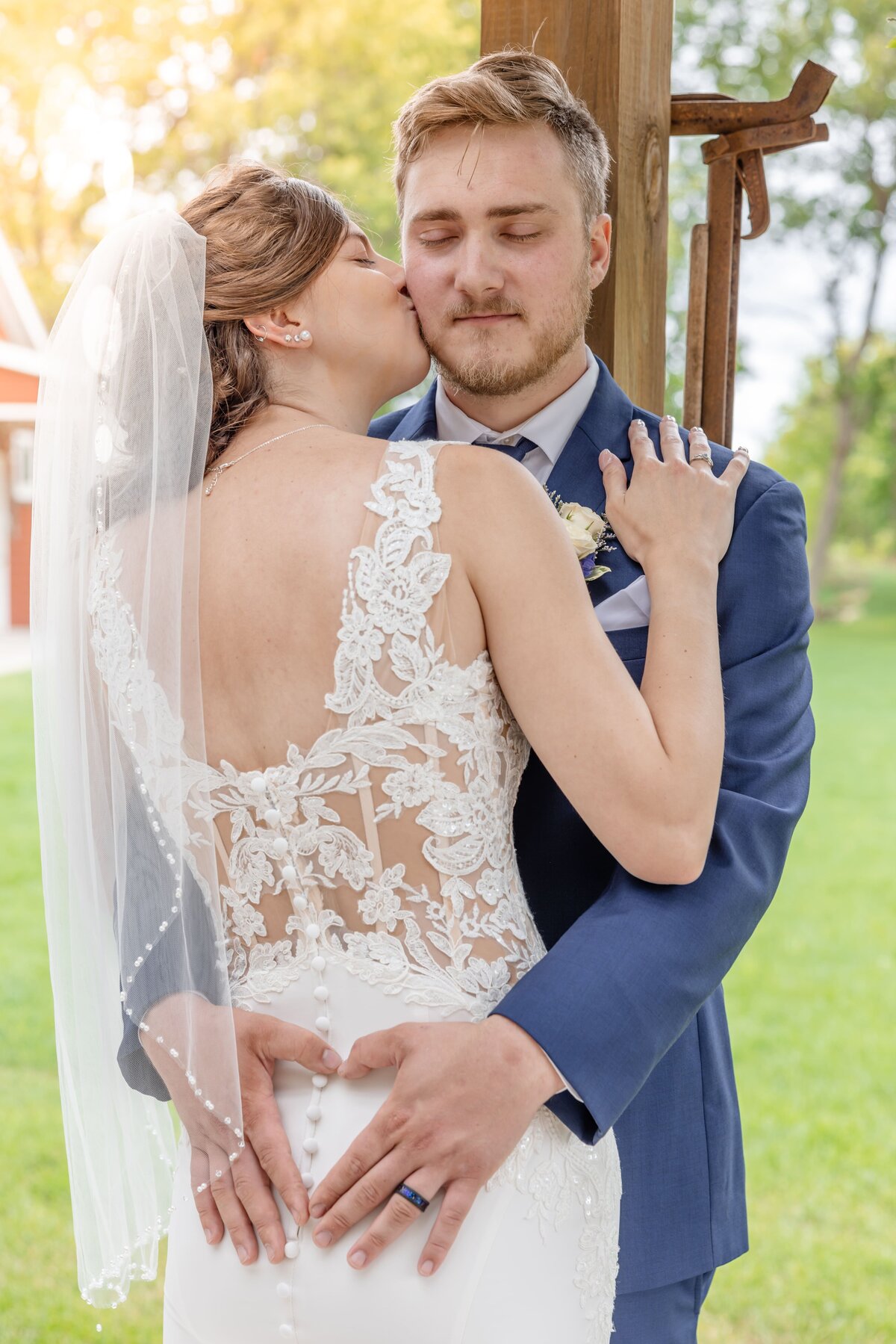 Sarah & Damian Wedding photo - DVX10217