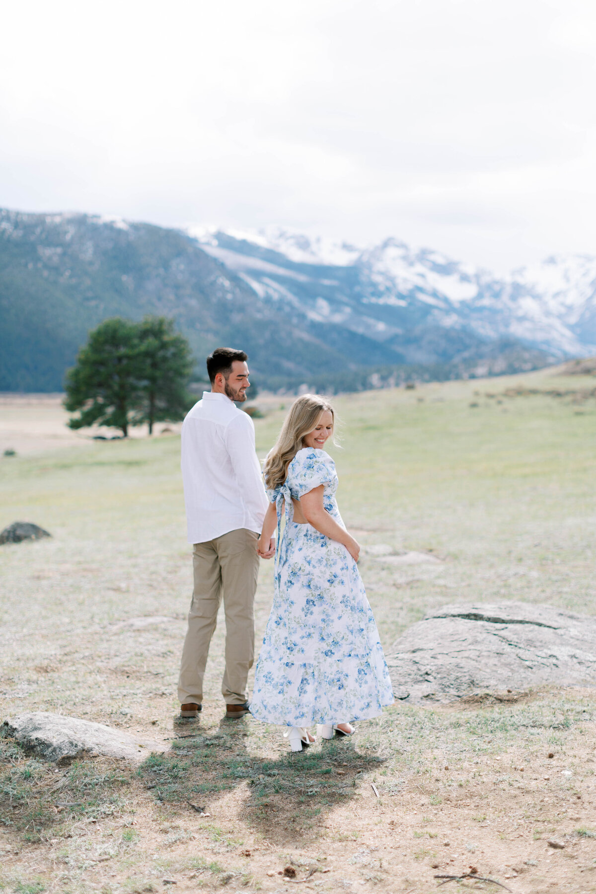 Nicole + Zach - Engagement Session-11