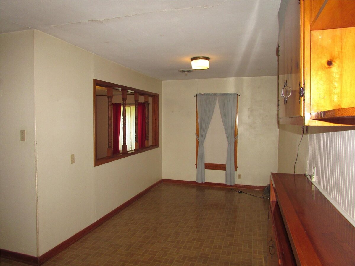 4 dining room