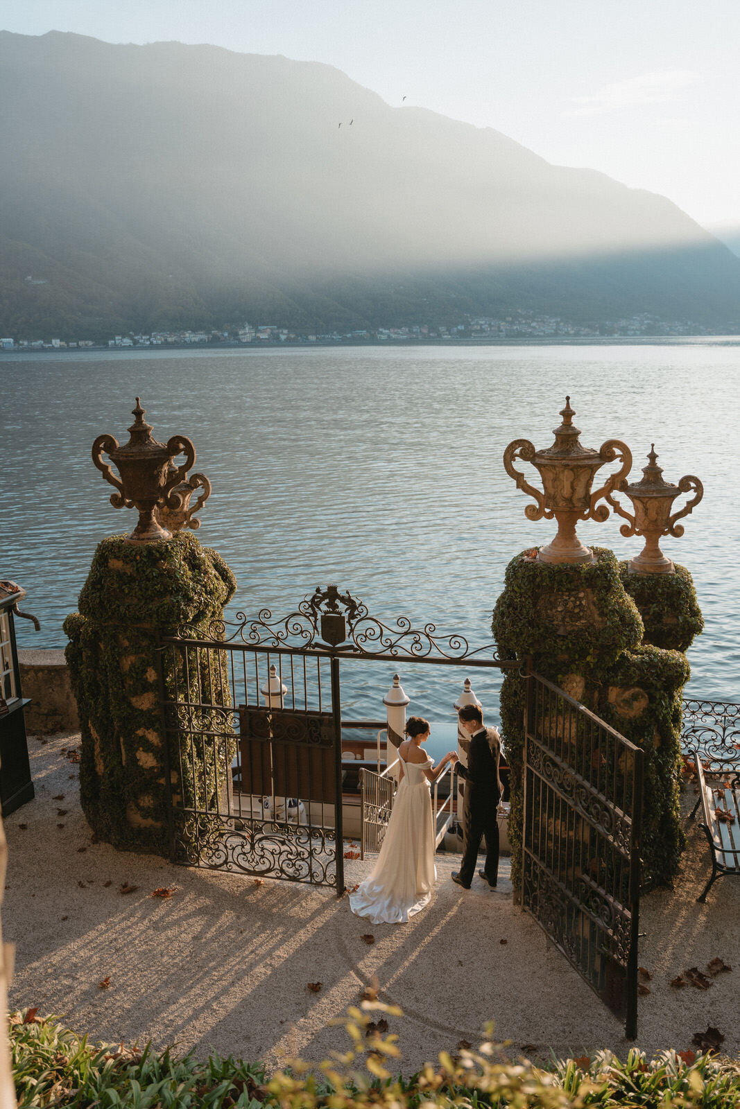 Flora_And_Grace_Lake_Como_Editorial_Wedding_Photographer (1359 von 1828)