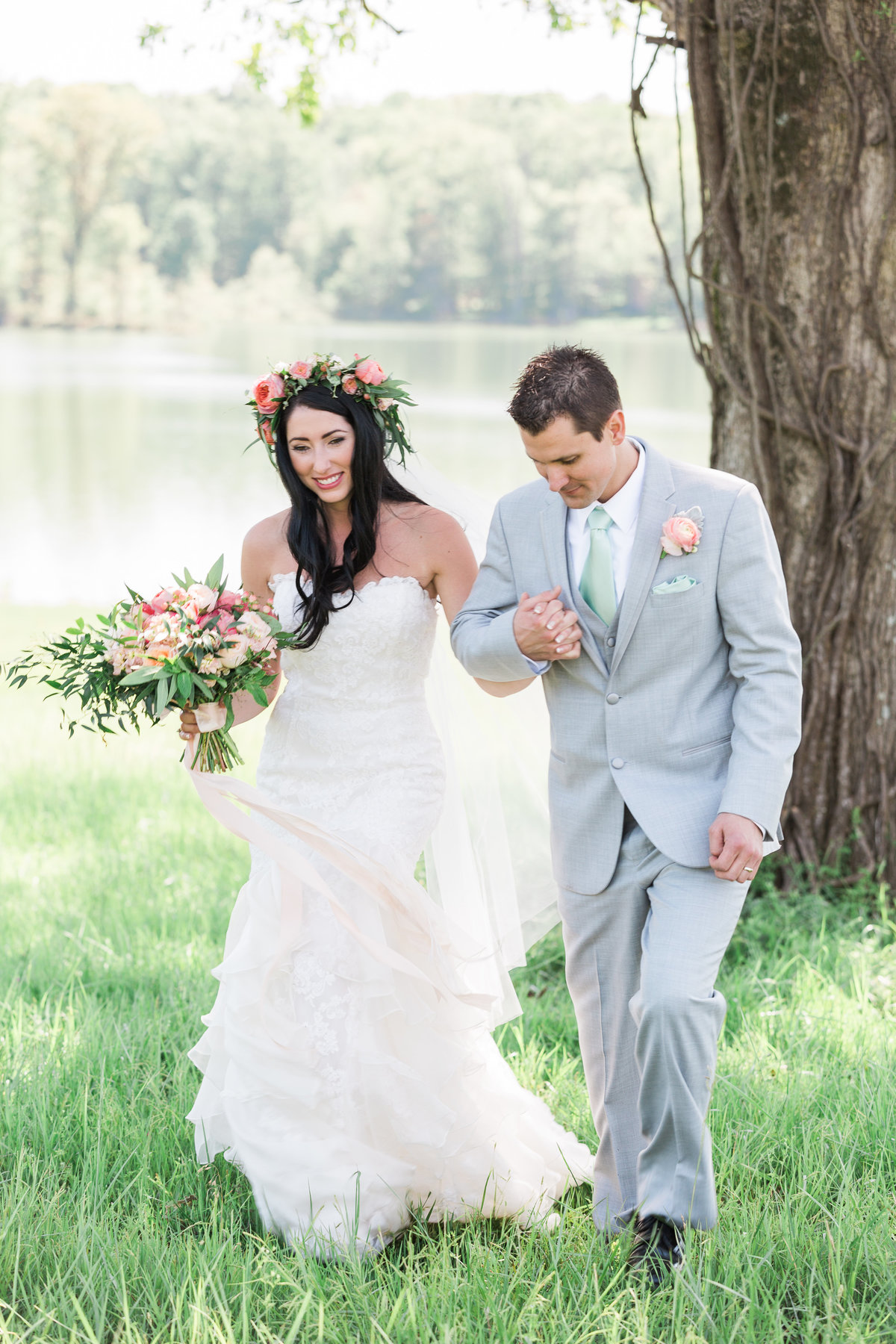 38Jennifer & JR Wedding_Lindsay Ott Photography