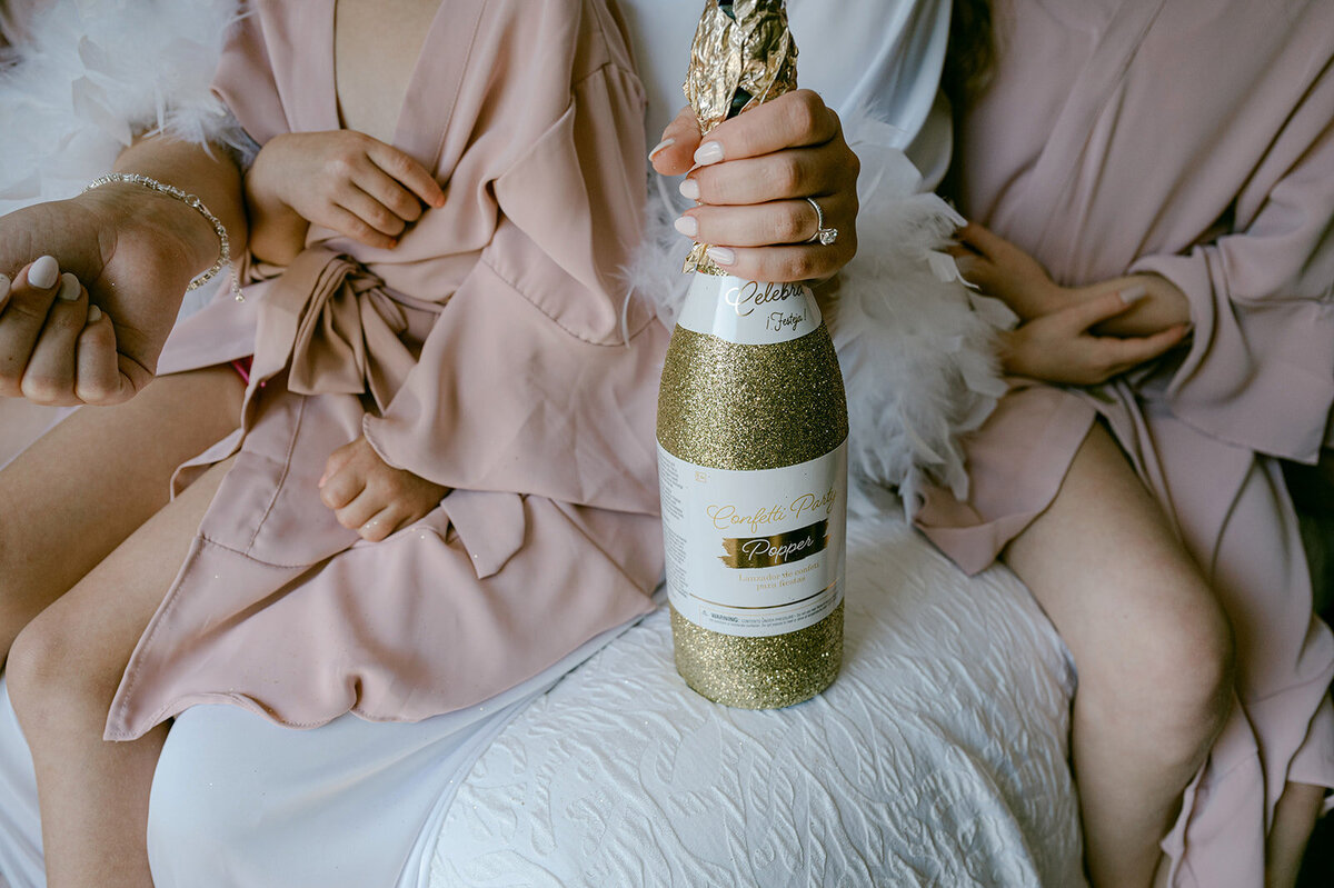 bella-luce-by-michelle-andrea-new-england-photographer-wedding-yost-family-bridal-party-78