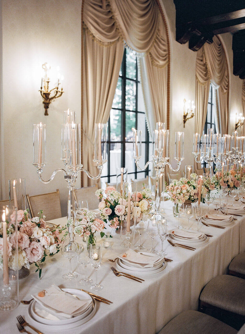 molly-luke-candlelit-wedding-reception-springvale-floral