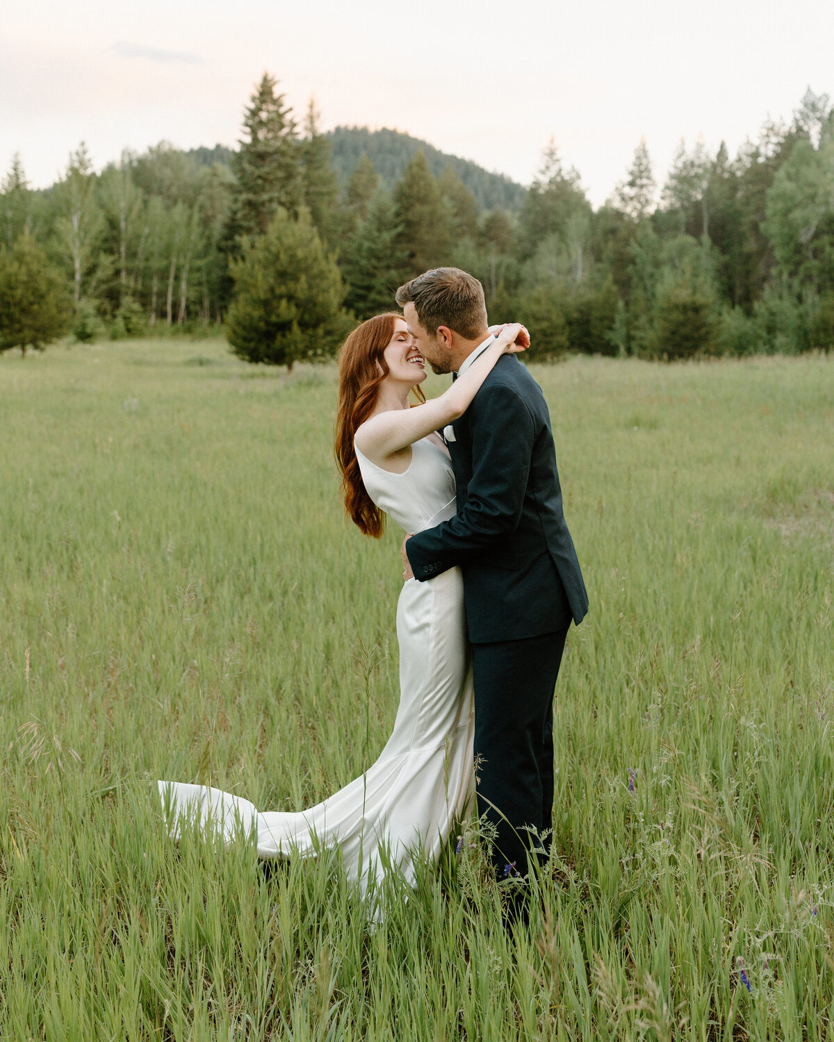 wild_rabbits_farm_spokane_washington_june_wedding_11