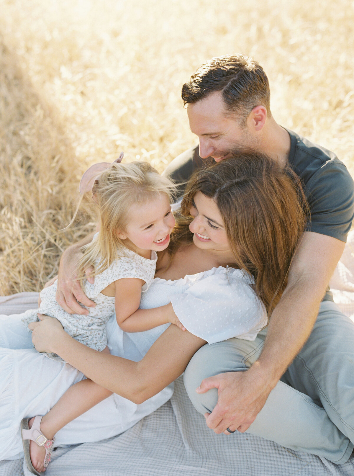 Megan Kawahara Photography San Jose Bay Area California Motherhood Newborn Family Lifestyle Womans Photography Images Portraits Light Airy Film Photos MKPhotography_DuffyFamily-30