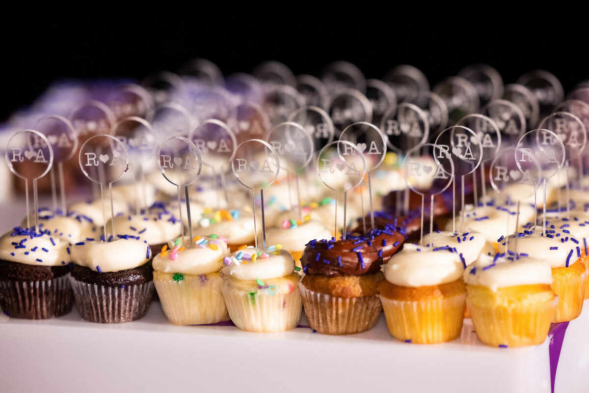 details_609_bob_and_dawndavisphotography