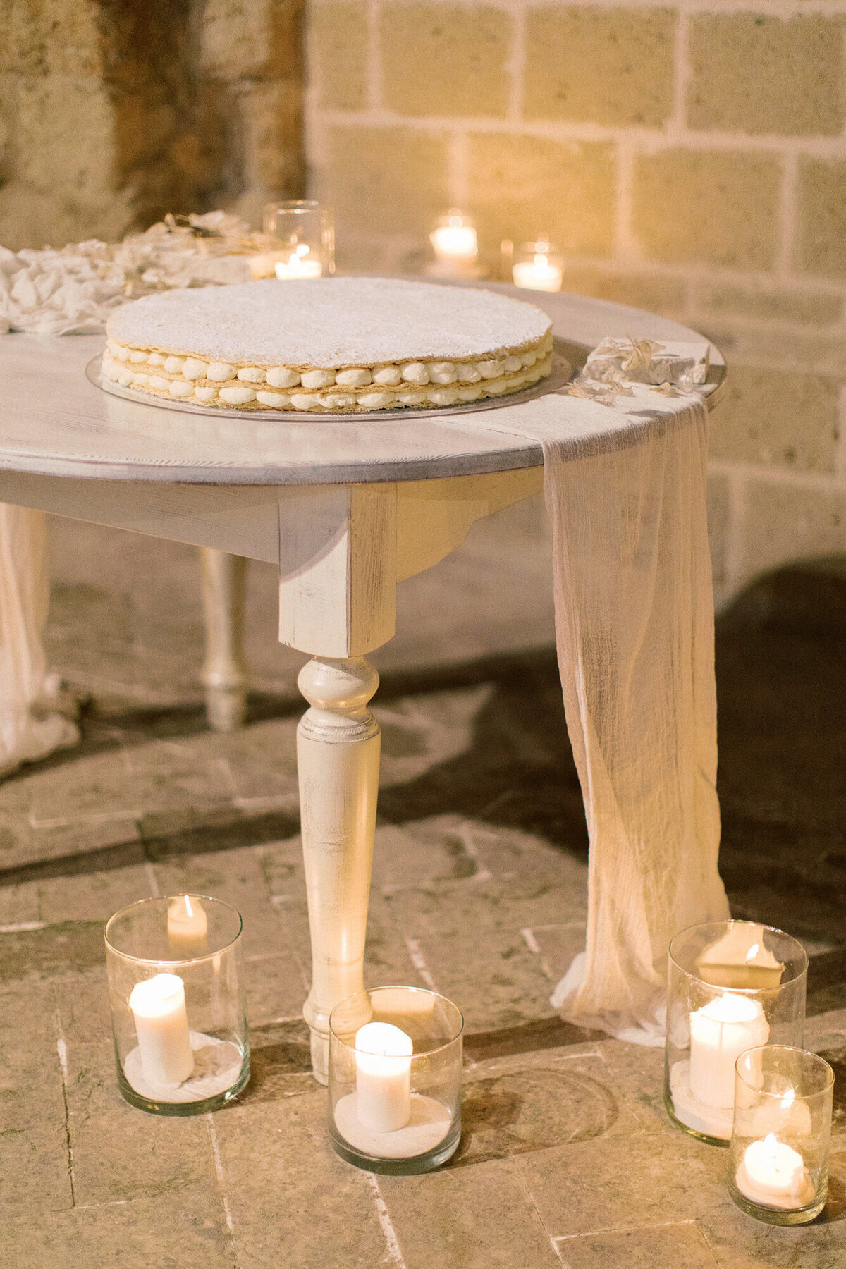 Maïlys Fortune Photography Husband Wife Wedding Weddings Photography France Switzerland Italy Timeless Dreamy Imagery Bilingual French English Destination Weddings Destination Wedding Provence French Riviera Paris Lake Como Tuscany153