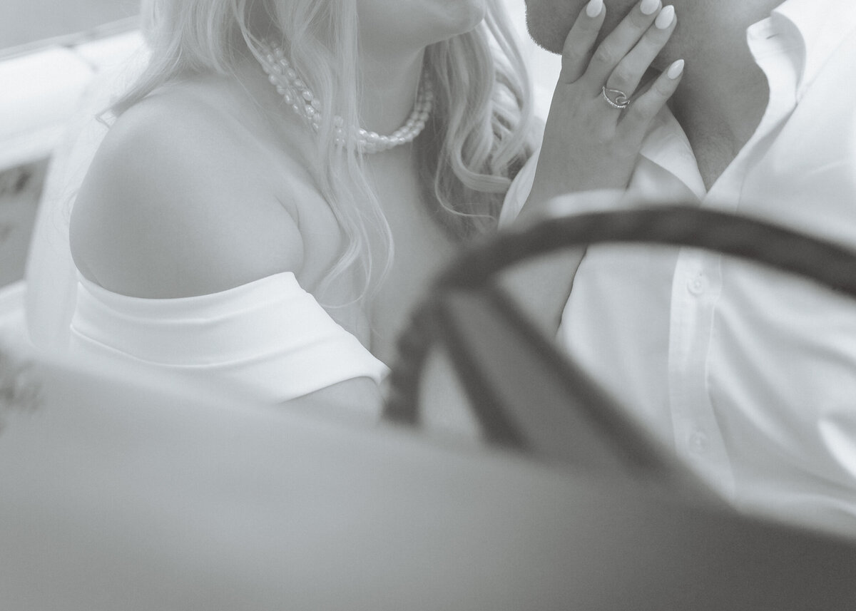 J&L-HollandEngagementPhotos-04991-2