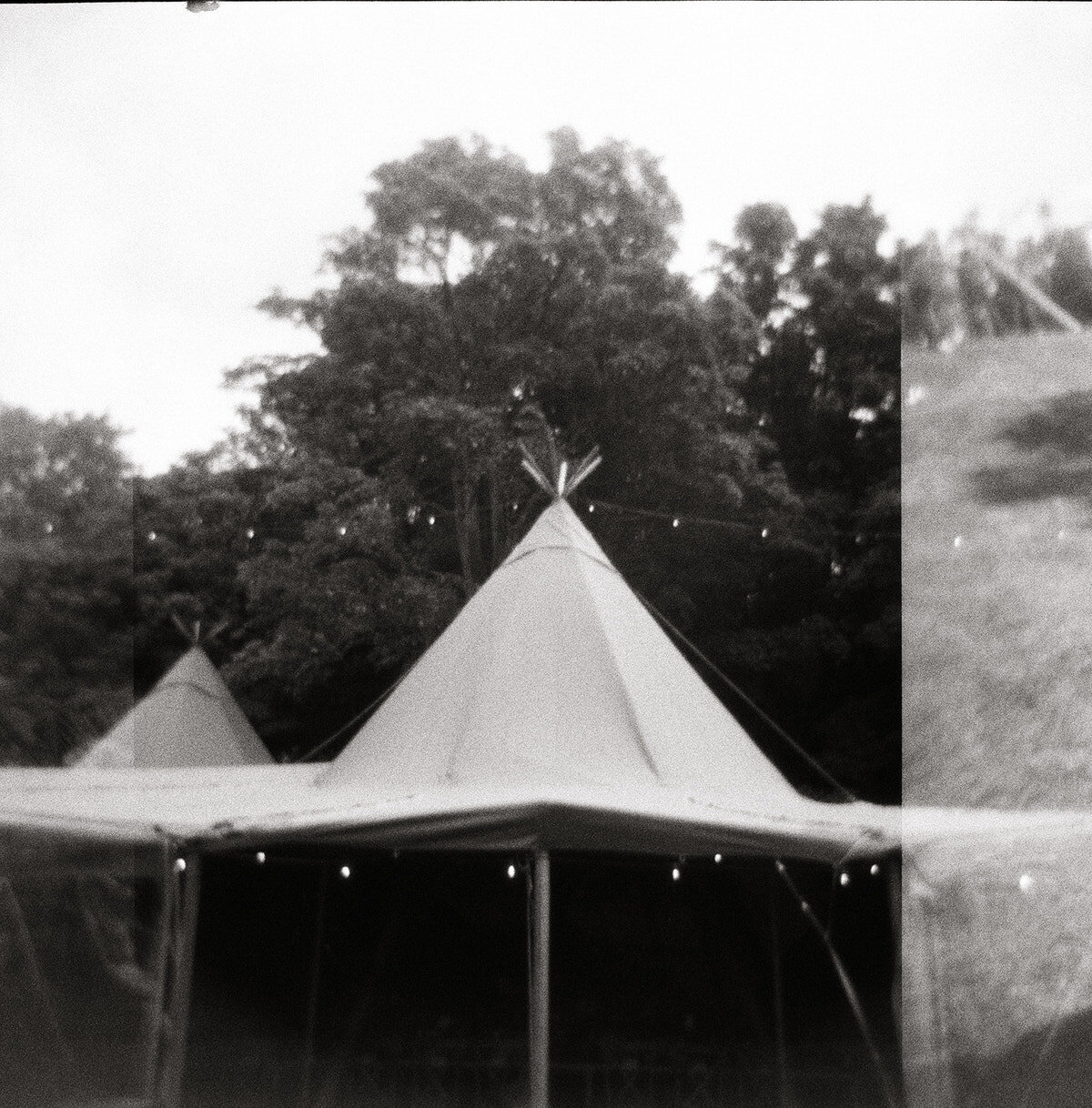 film-wedding-photographer-ireland-35mm-luxury (62)