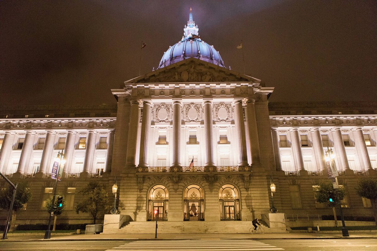 San-Francisco-City-Hall-Wedding-Nicole-Blumberg-Photography_0143