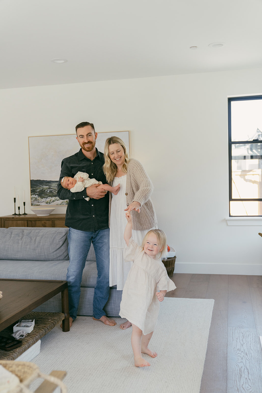 in-home-newborn-family-lifestyle-photos-by-samantha-anne15