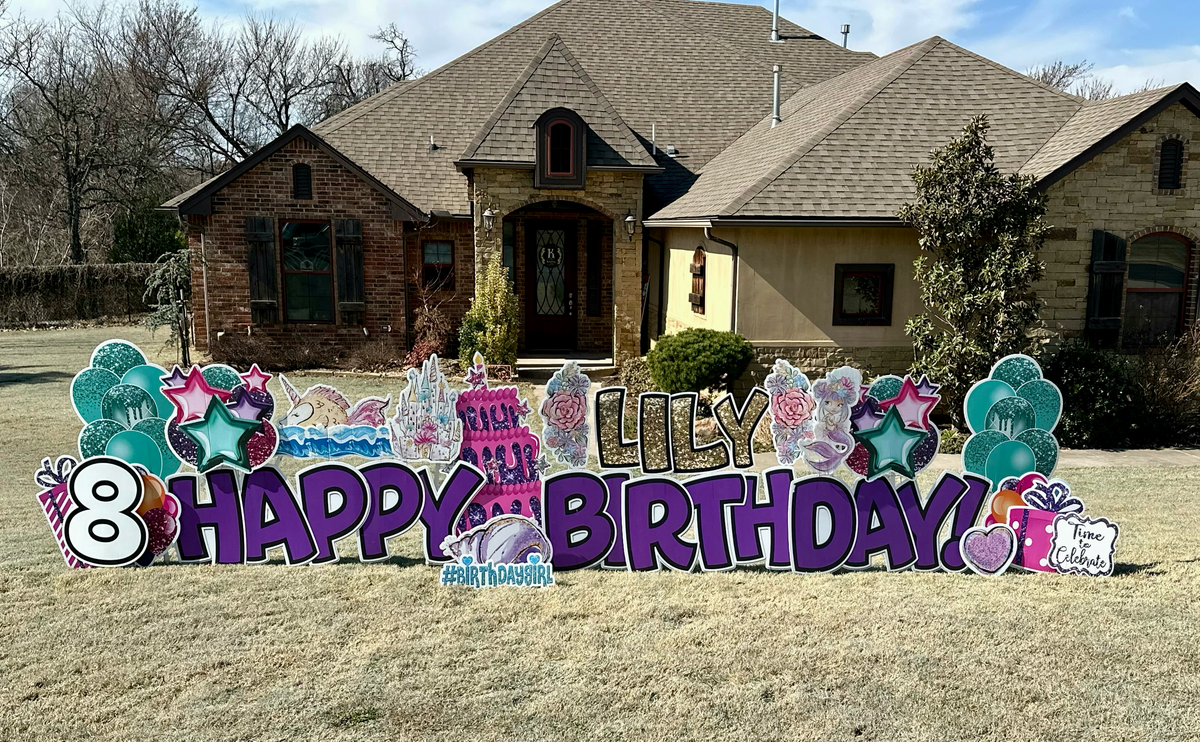 Custom birthday yard sign setup in Edmond, Oklahoma. Simply Sign It is a yard greeting rental company servicing Edmond, NW OKC, Piedmont, and Deer Creek. Order a yard greeting for birthdays, graduation, anniversary, back-to-school, and birth announcements.